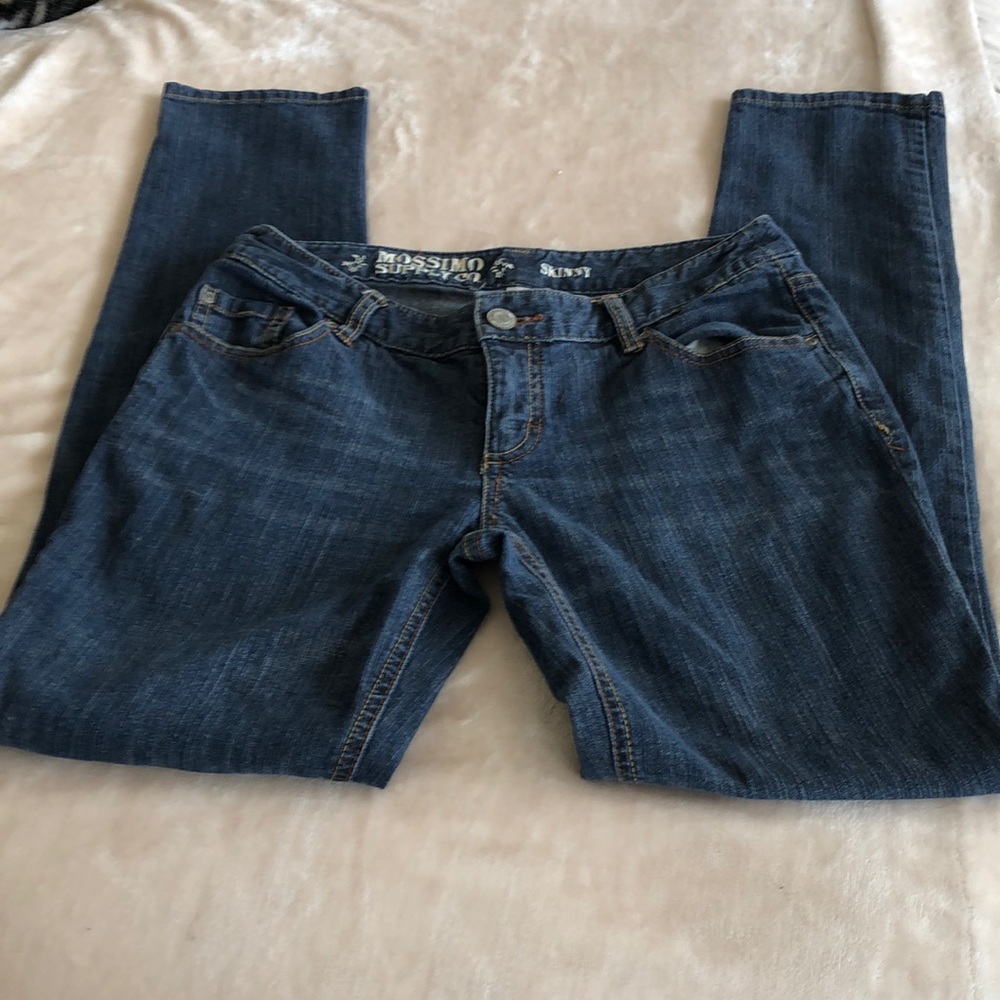 Like new Mossimo skinny jeans